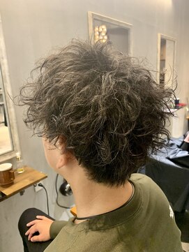 サンタウン(SUN TOWN) TEPPEI Men'sスタイル ~スパイラルパーマ~