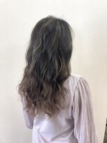 アヴァンヘアリゾート 鹿児島中央駅店(AVAN HAIR RESORT) ロング＋ハイライトグラデーション