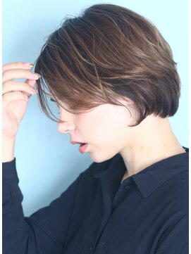 インセプション 銀座(INCEPTION) 40代50代小顔前髪イメチェンアンブレラカラーショート
