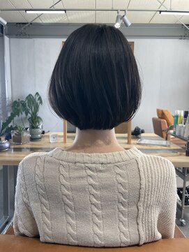 ラルー(LALUU° ) 黒髪ボブ