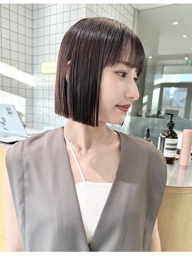 ホロ(hollo) 切りっぱなし_タッセルボブ_ミニボブ