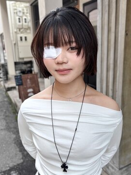 エヴリンアンドペイジ(Evelyn&paige) ニュアンスボブ/ぱつっとボブ【神戸元町】