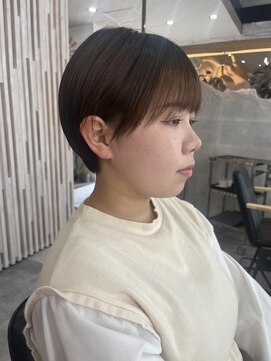 アングゥイー(ungu iE) 丸みショート