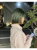 ブリーチ必須　グリーンカラー
