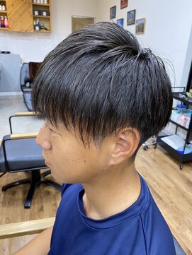 ルッカヘアガーデン バイ ラッシュゴールド(RUCCA HAIR GARDEN by LUSH GOLD) ショート