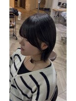 エル(EL by green)&nbsp;【RYUYA】韓国風おくれ毛が可愛いレイヤーボブ
