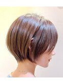 ショートボブ