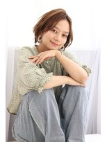 シロフイケブクロ(shirof ikebukuro)&nbsp;◇耳かけウェーブパーマ◇albero小原