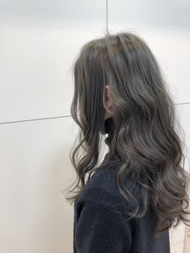 ソワンドゥブレス 大日店 (soin de brace) ○サファイアグレージュ