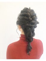 アーチ(ARCH)&nbsp;ざっくり編みおろし　　　　【ARCH】中村麻佑