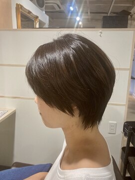 トムヘアーデザイン 楠葉店(TOM HAIR DESIGN) 【骨格補正】くびれショートカット
