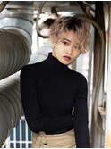 エッジを効かせたベリーショートパーマスタイル