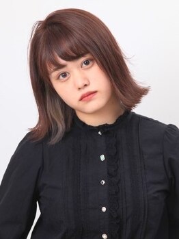 ヘアーサロンシャルム(hair salon charme)の写真/【イルミナカラー/ケアブリーチ取扱】ツヤ&手触り抜群◎外国人のような柔らか質感の透け感カラーを表現◆