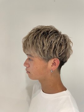 アース オーセンティック 関内店(EARTH Authentic) メンズブリーチオンカラー