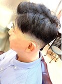 ビジネスマン40代人気ツーブロ×ロースキンビジカジスタイル