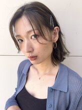 チェルシー CHELSEA タイトなレイヤーボブとしっかりハイライト。