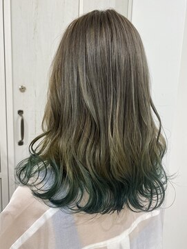 ネイロ 錦糸町(NeiRo) 毛先カラーグリーンカラーカーキアッシュデザインカラー