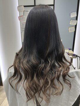 アースオーセンティック 立川店(EARTH Authentic) グラデーションカラー