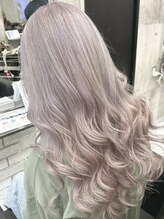 トゥルークリエイション 春日部(True Creation) ペールラベンダーホワイトベージュ