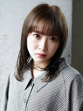 ライラ(Lyla) ［salonLyla］グレージュミディレイヤー