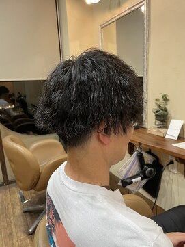 トーン(tone) 縦落ちツイスパ