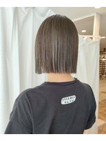 オーストヘアジジ(Aust hair Gigi)&nbsp;ボブとオリーブグレージュ