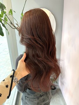 クム(kumu) 大人可愛い◎ワインレッドレイヤー×艶髪