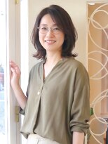 プリュス 稲野店(Plus) 40代|トップにボリュームが欲しい時の髪型【くびれレイヤー】