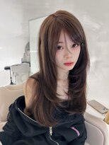 ヴィヴィー 青山表参道店(ViVIE)&nbsp;韓国風くびれレイヤー×透明感カラー