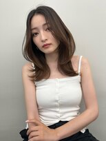 ニカ(NIKA) くびれレイヤーカット