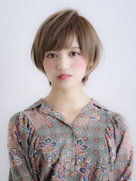 ビューティーコネクション ギンザ ヘアーサロン(Beauty Connection Ginza Hair salon) 《山崎美穂》３０代ワンサイドショート　グレージュカラー