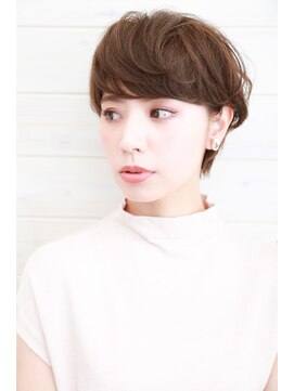 オーシャン(Ocean) [OCEAN Hair&Life]耳かけ☆フォギーベージュ☆大人ショート☆