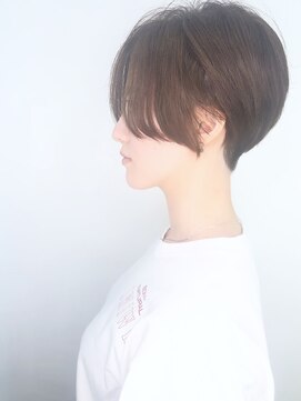 ラウンジ モリオ イケブクロ(Lounge MORIO Ikebukuro) 【morio池袋】20代30代40代 大人かわいい刈り上げ丸みショート