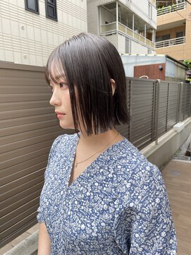 サク(Sac.) 赤み消しグレージュ×外ハネボブ Sac.栃木優佑