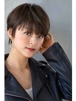 ケアリー 武蔵小杉(Carelly)&nbsp;フェザーバングカーキグレージュ大人かわいいマッシュショート