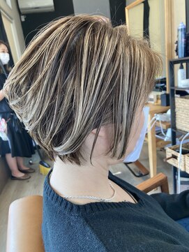 アンバー(amber) ボブレイヤー