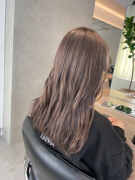 ガリカ 渋谷(Gallica) 【穂乃華】大人フェミニンロング/透明感ミルクティーベージュ