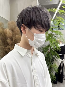 ギークス(GEEKS) 【GEEKS渋谷】モノトーングレージュ/ハンサムショート/冬カラー