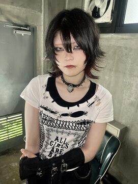 アリートウキョウ(ALLY TOKYO) シャギーウルフカット外ハネウルフ中性ウルフショートウルフ