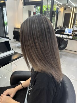 ラピス 大宮(Lapis) バレイヤージュ♪