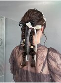 トレンドお呼ばれヘア