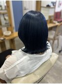 外はねボブ×ネイビーブルーカラー