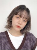 大人可愛いブリーチなしベージュ×韓国風切りっぱなし小顔ボブ