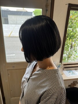 ペアツリー(Pear tree) まとまるショートボブ