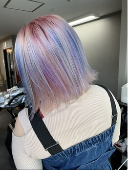 セレーネヘアー オオサカ 心斎橋店(Selene hair OSAKA)の写真/【学割U24】カット+カラー+3STEPハホニコトリートメント¥12900→6800円/通いやすい価格で学生にも大人気◎