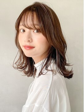 レア 表参道(L'ea) 黒髪クラゲヘアーオリーブグレー小顔ココアベージュ