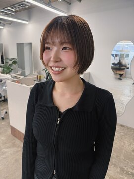 シロ(ciLo) ショートボブ◎