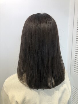 アドラーブル 万代店 (adorable) 【艶カラー】×ミディアムヘア　10代20代30代