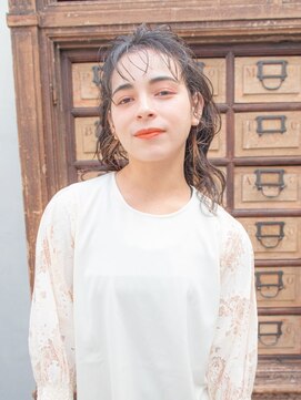 シーア 中野新橋店(Sia) 【2021年新作スタイル】Sia中野新橋店