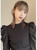顔まわりレイヤー ミディウルフ ミルクティブラウン